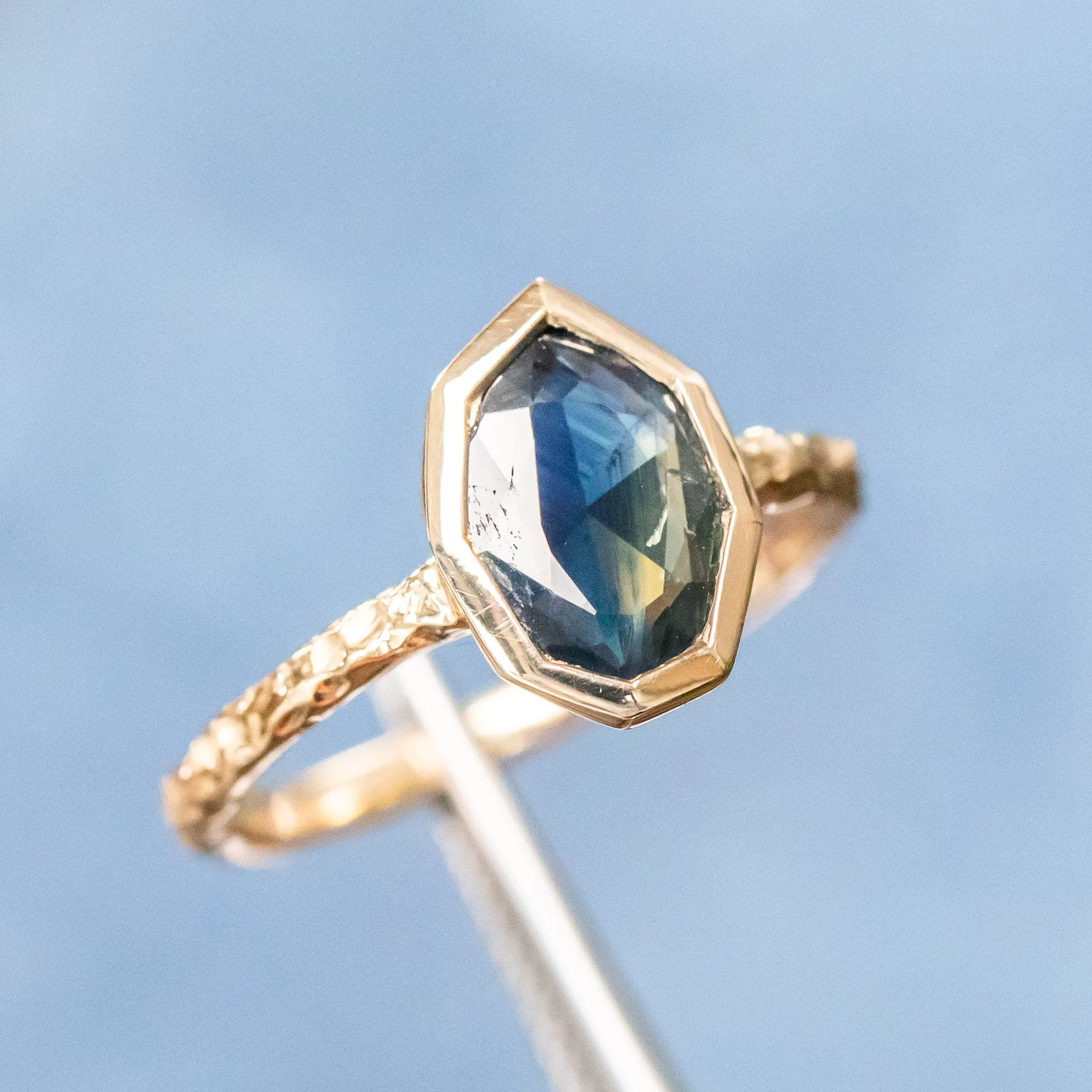 1.16ct Geo Slice Blue Sapphire Evergreen Low Profile Bezel Solitaire Ring in 14k Yellow Gold