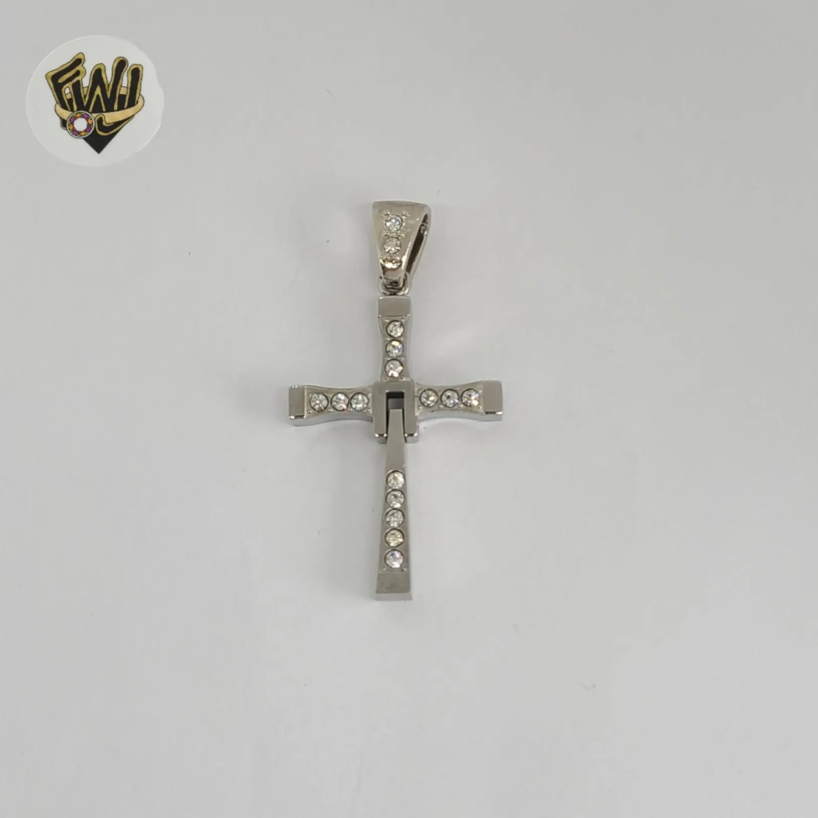 (4-2329) Stainless Steel - Cross Pendant.