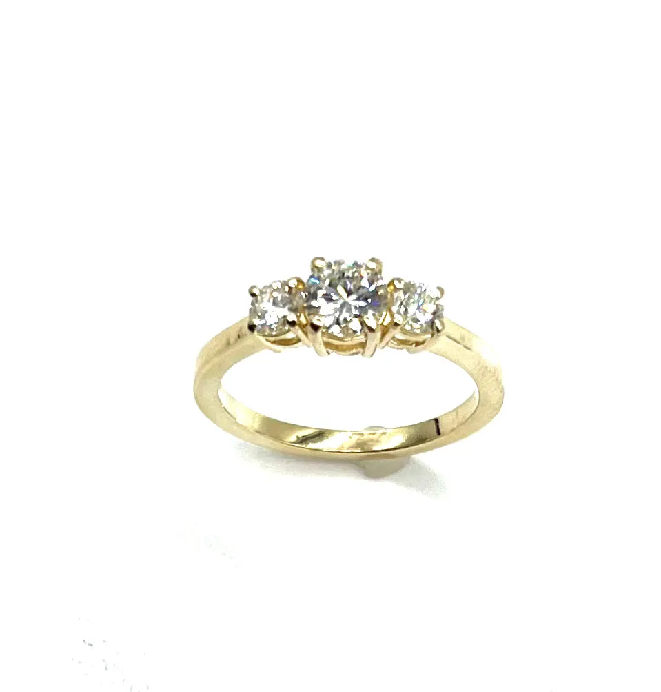 80ptw Lab Grown Diamond 3 In Line Ring