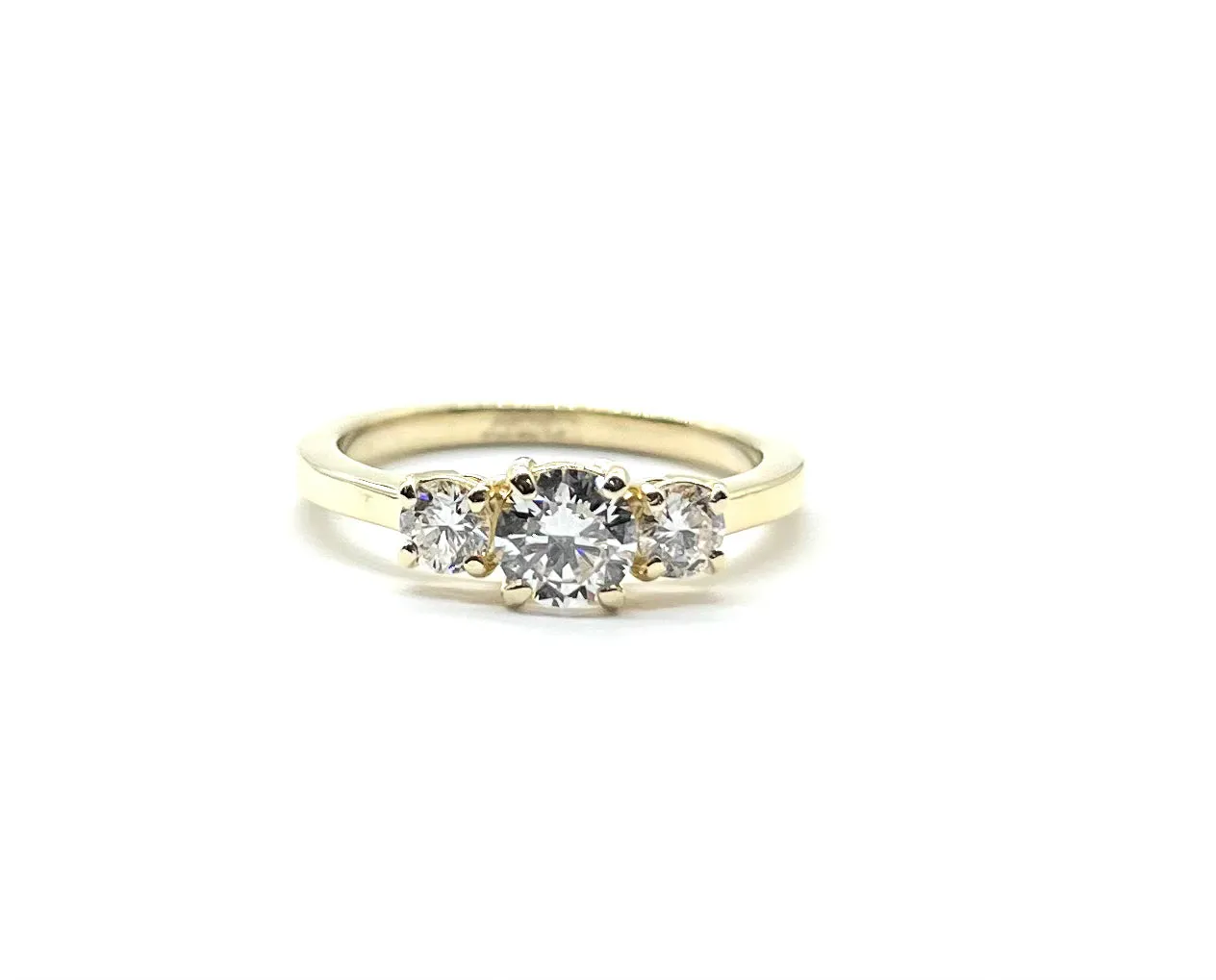 80ptw Lab Grown Diamond 3 In Line Ring