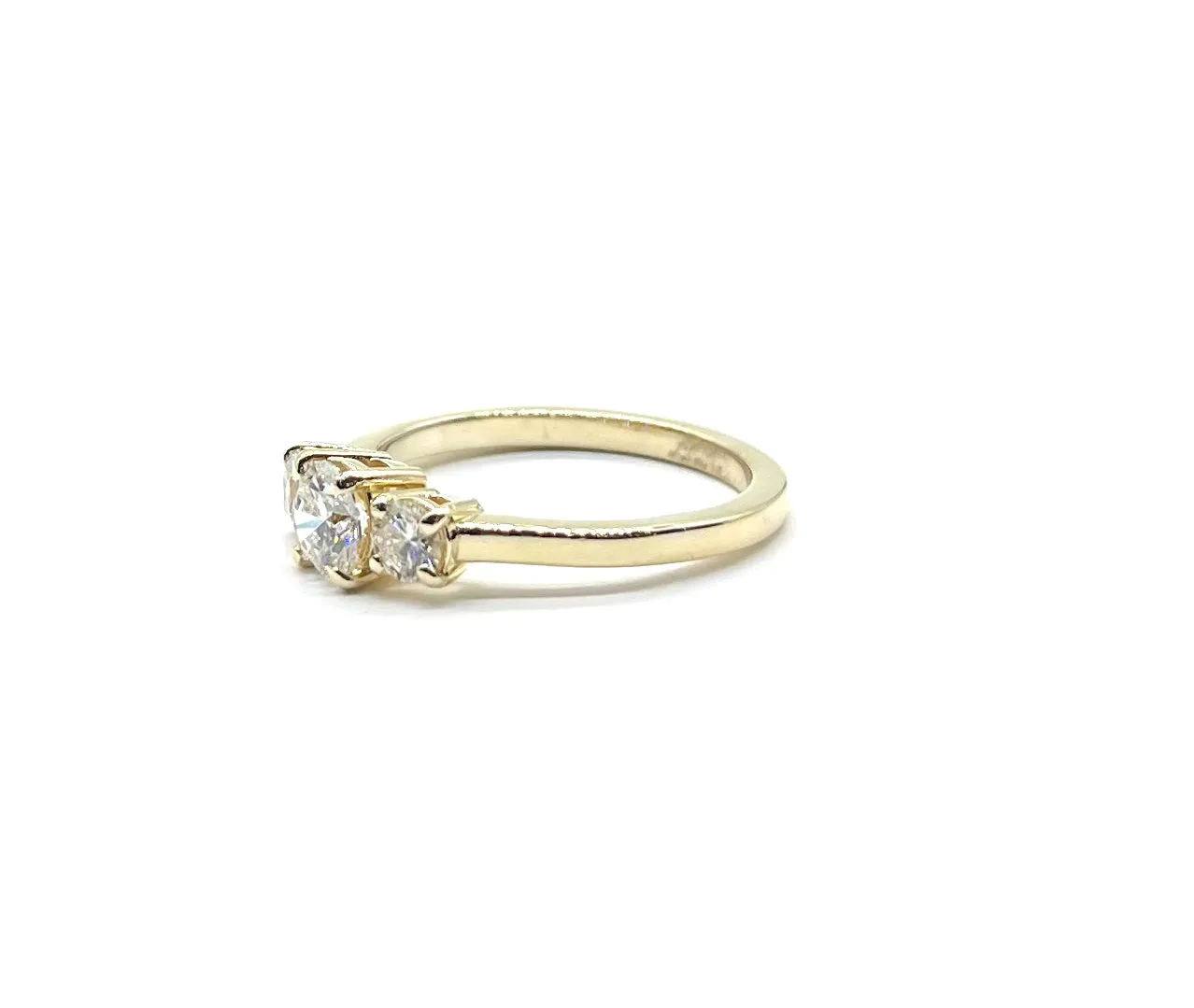 80ptw Lab Grown Diamond 3 In Line Ring