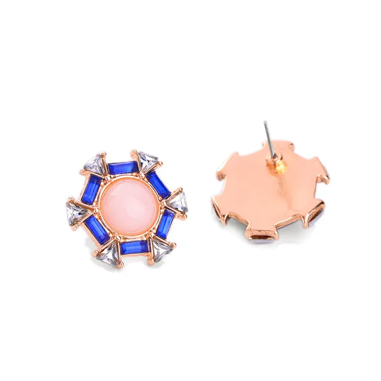 AVA - Roundabout Sail Studs