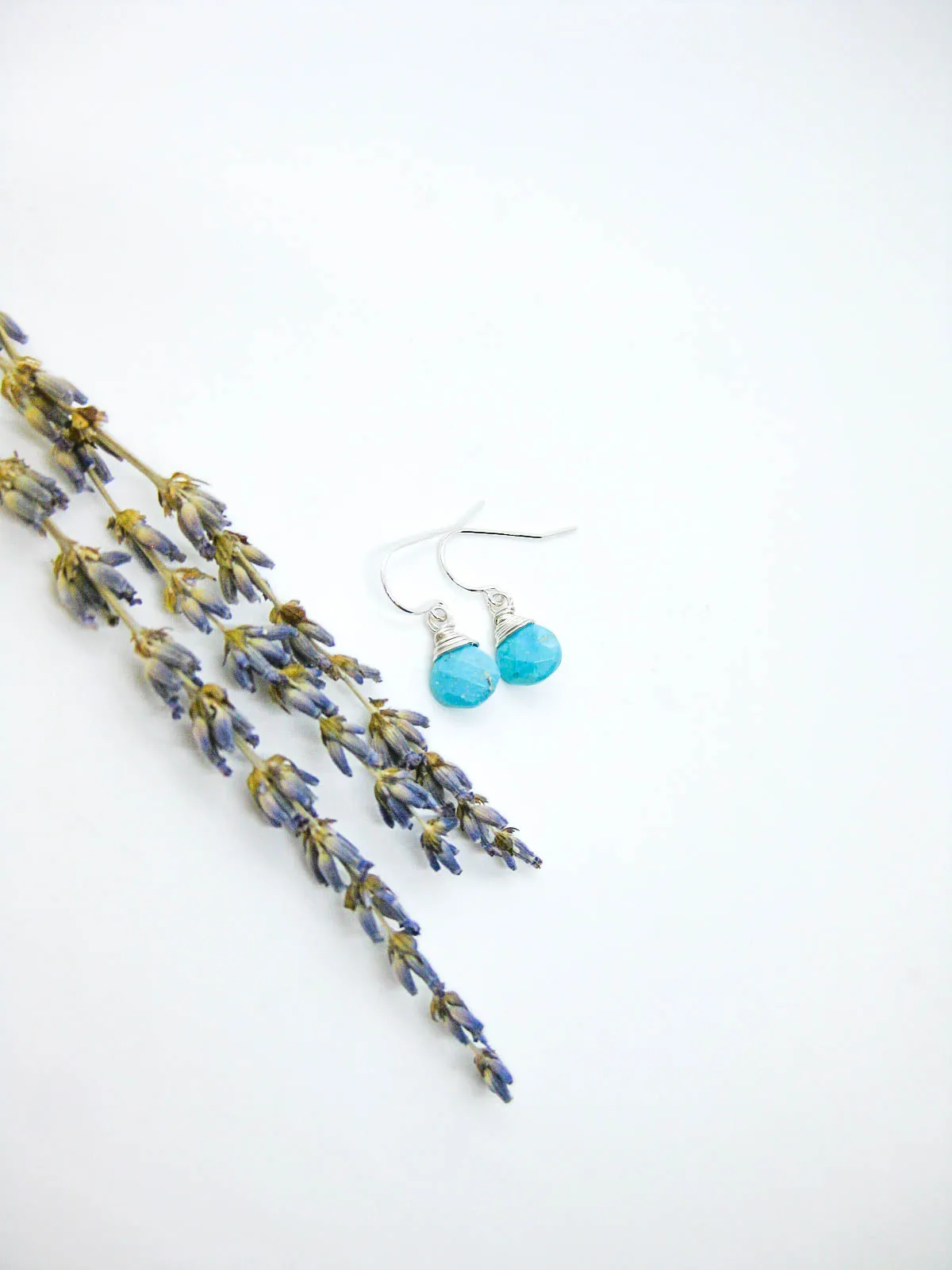 Chamomile: Turquoise Earrings - e660