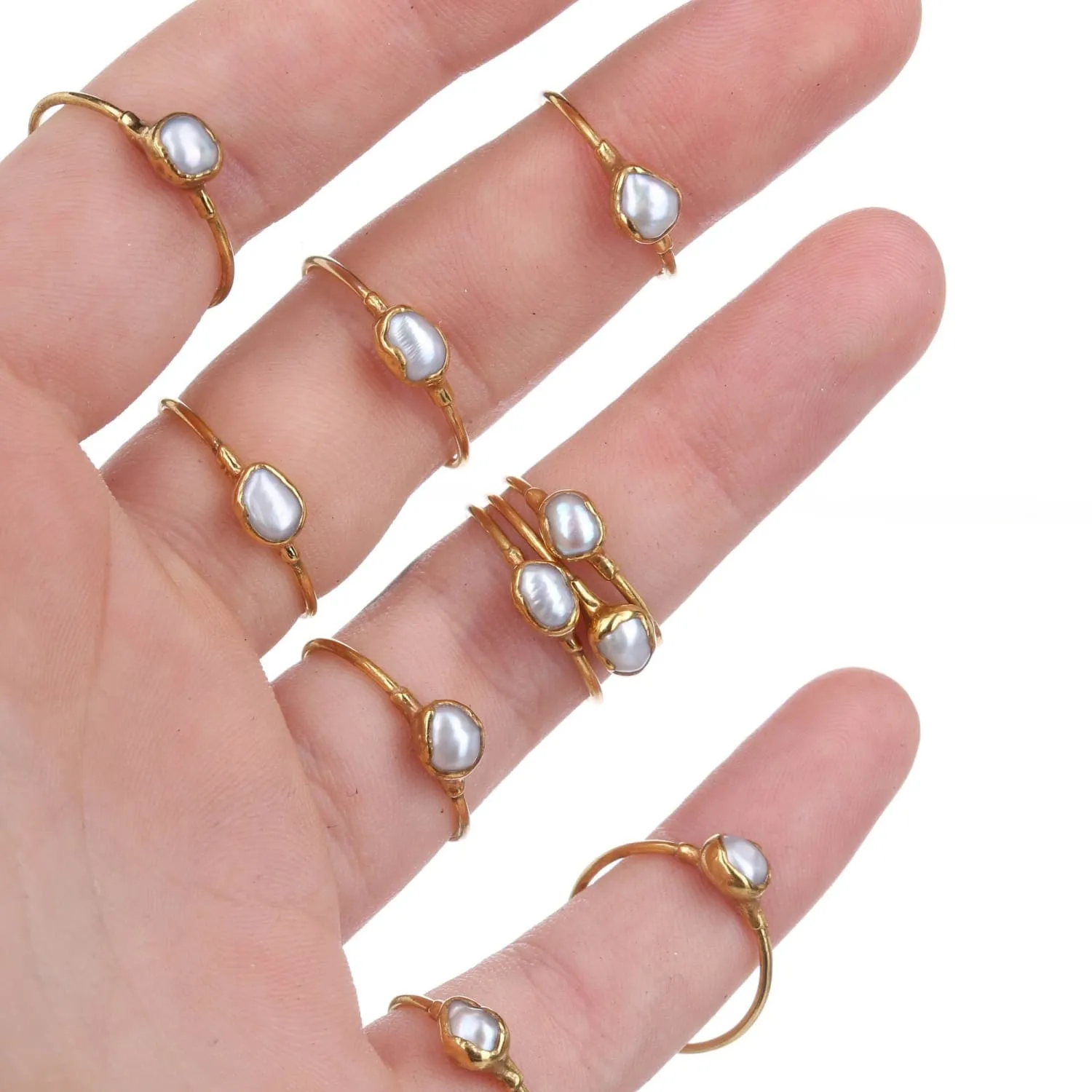 Dainty Raw Pearl Ring