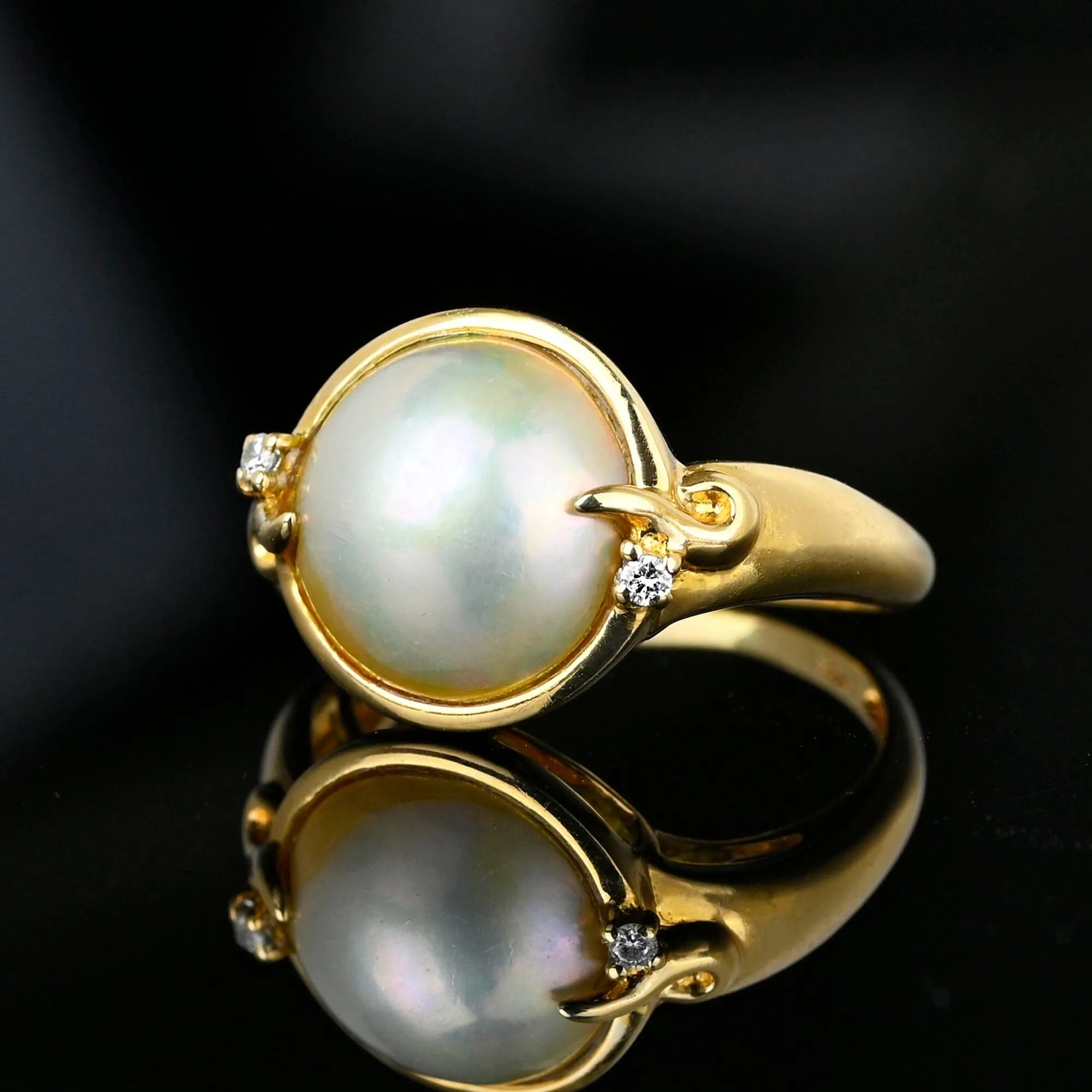 Fine 14K Gold Diamond Accent Large Mabe Pearl Ring