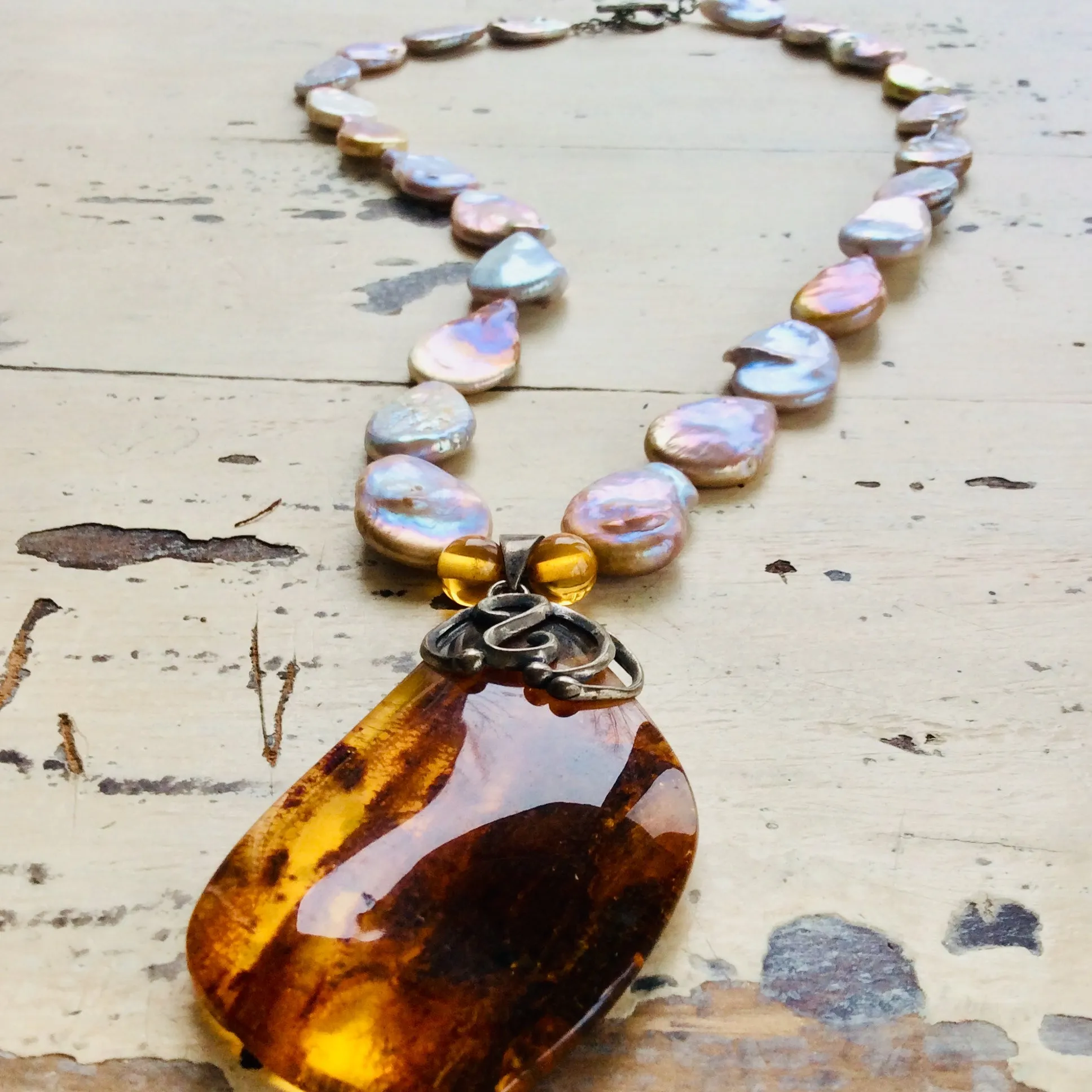 Flat Tear-Shaped Keshi Pearls & Amber Pendant Necklace