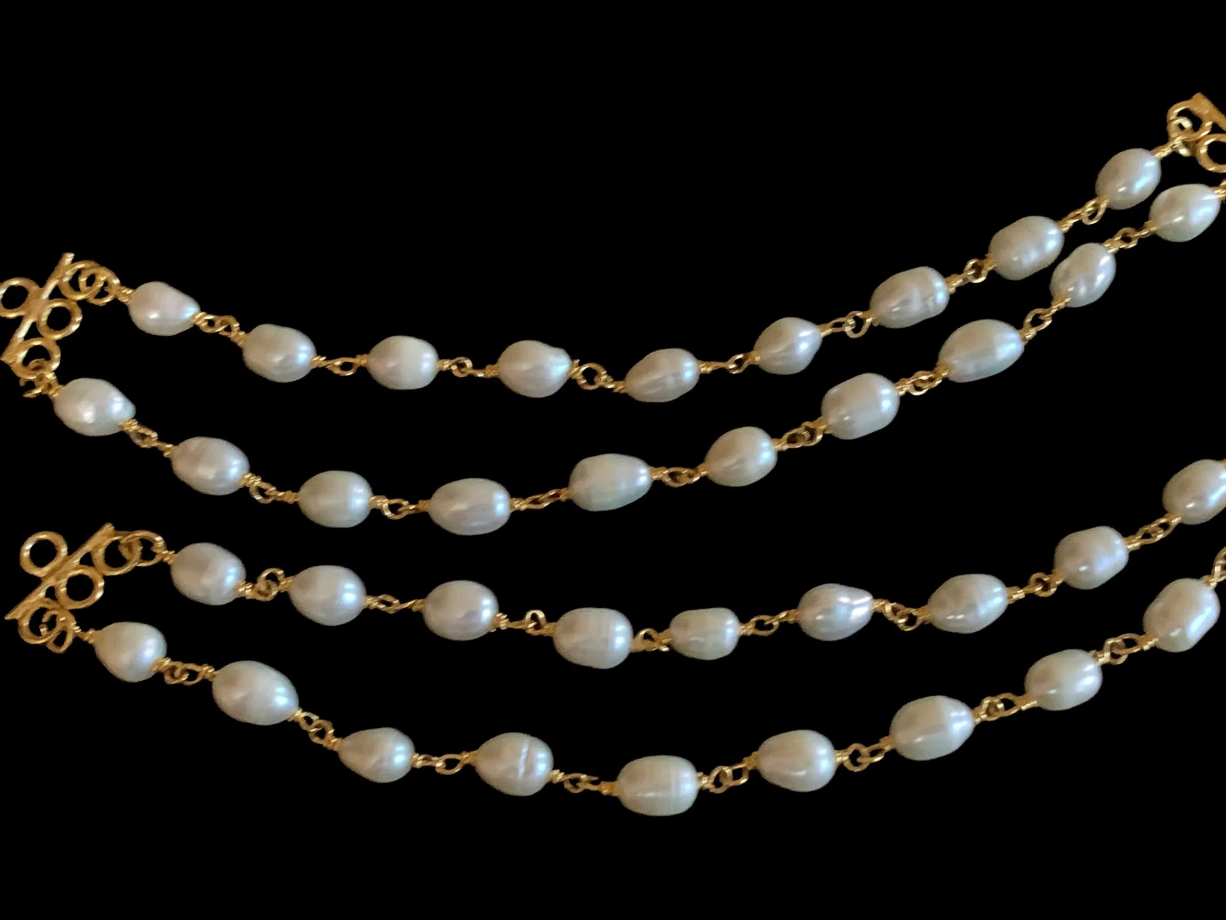 Insha ear supports  in fresh water pearls ( READY TO SHIP )