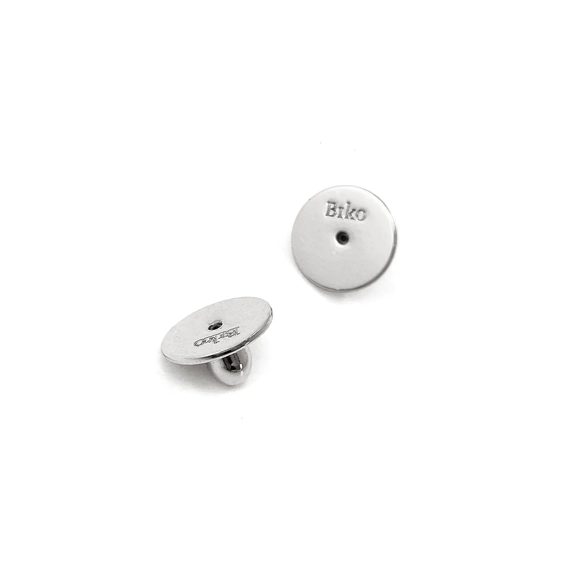 Minimal Cora Round Silver Stud Earrings