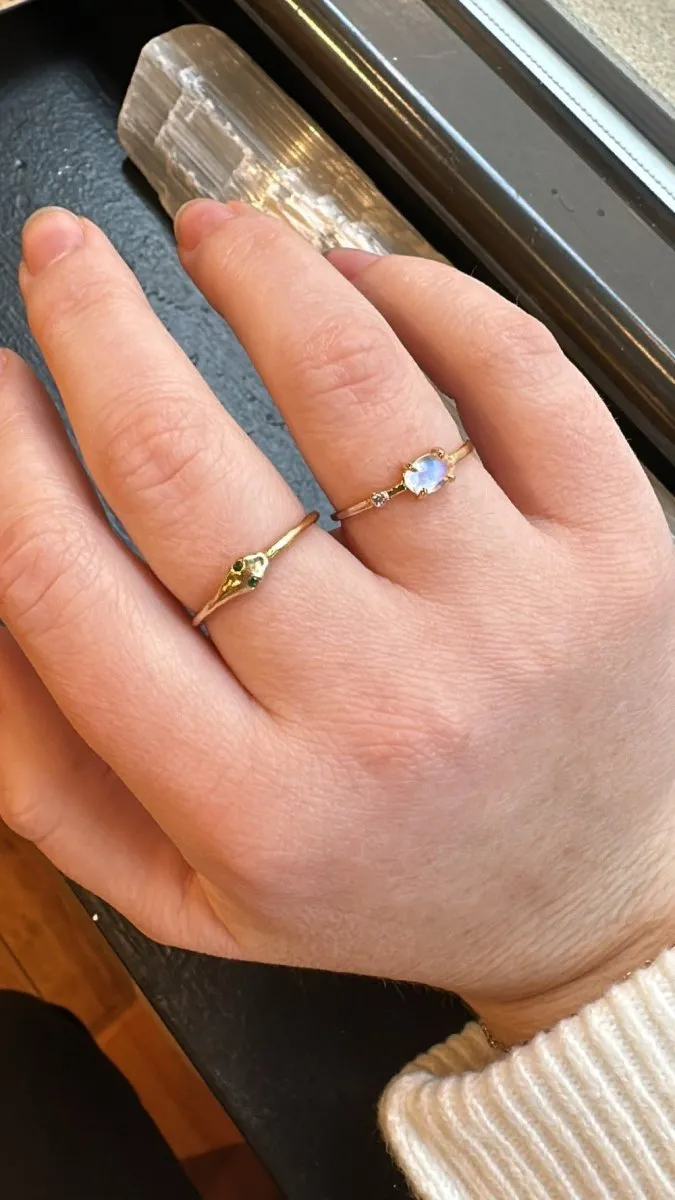 Petite Baleine 14k Moonstone Wink Ring