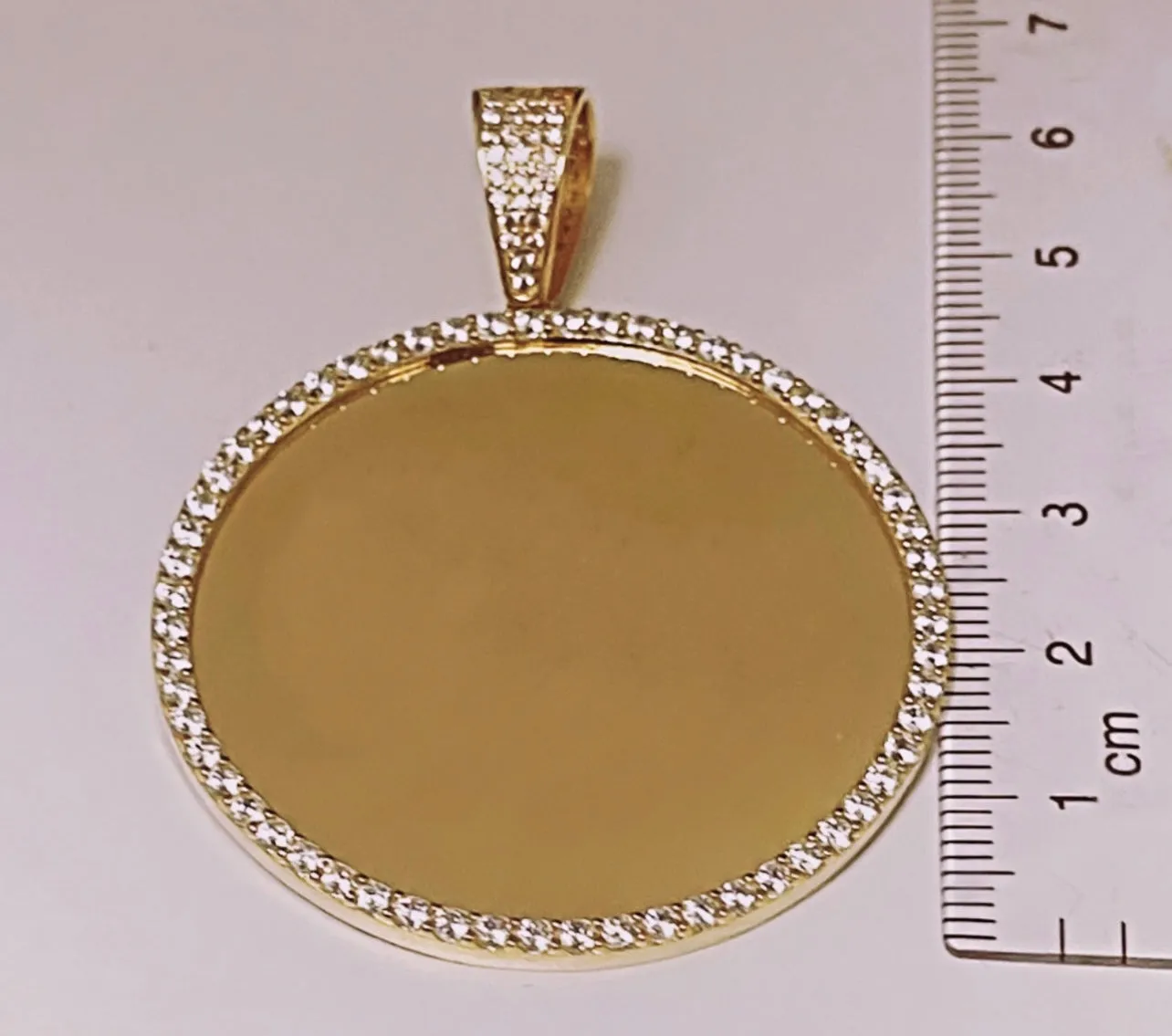 Picture pendant P335