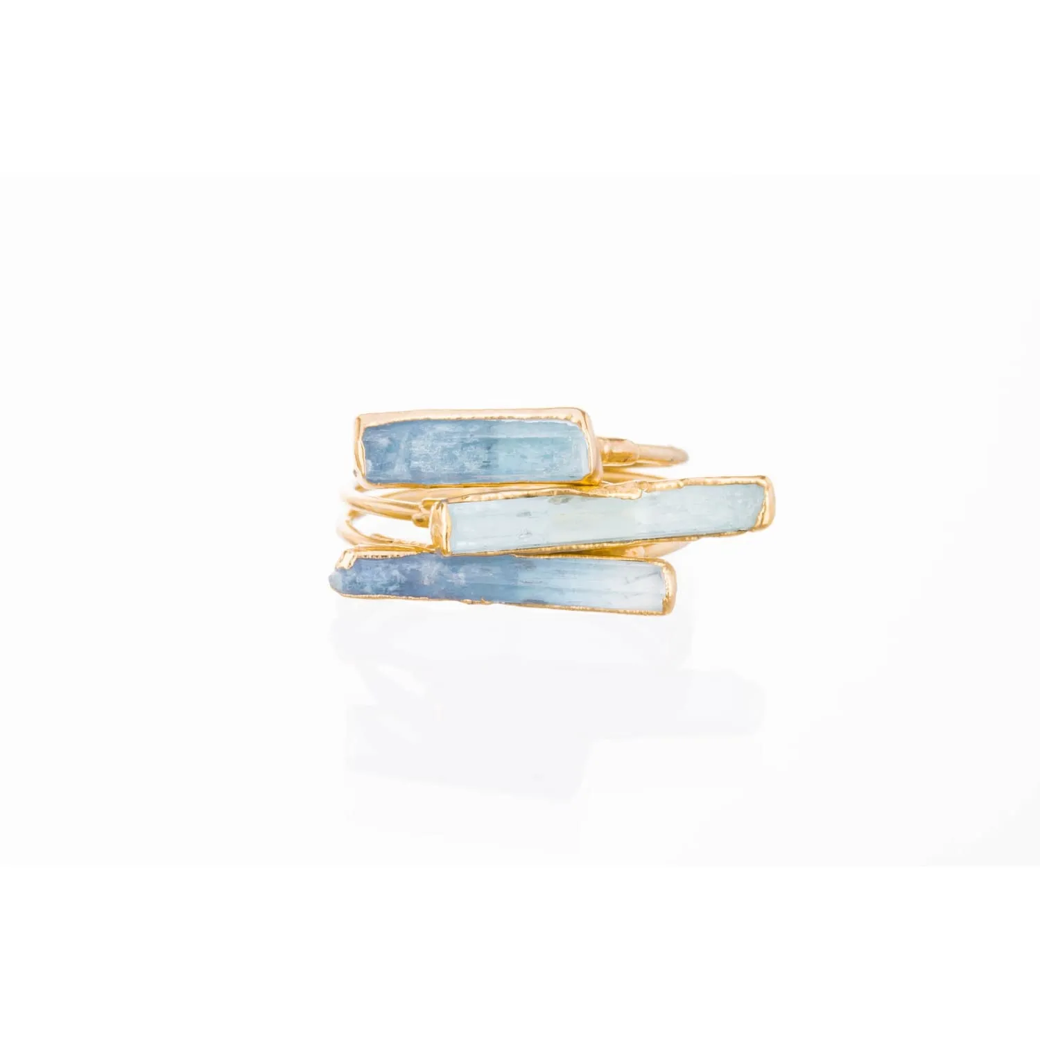 Exquisite Raw Aquamarine Bar Ring in Elegant Rose Gold