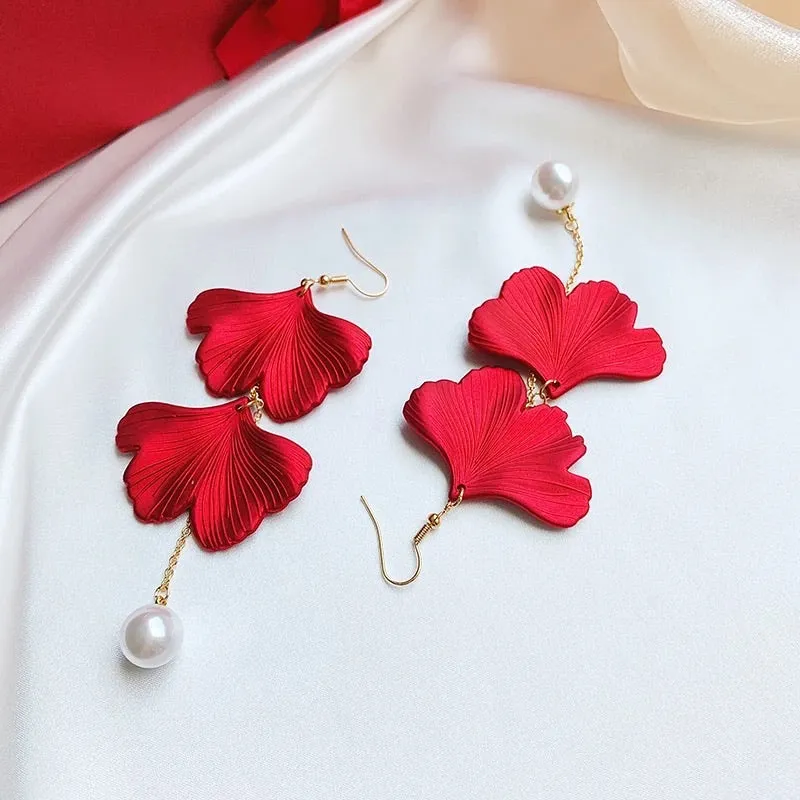 Red Velvet   White Pearl Accent Earrings