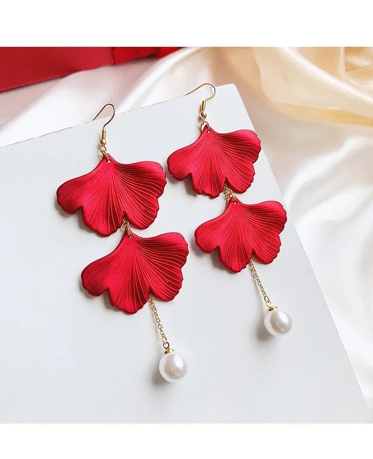 Red Velvet   White Pearl Accent Earrings