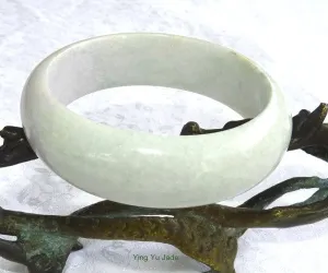 Sale-Ying Yu's Jewelry Box-"Now You See It, Now You Don't" Tiny Green Veins, Soft Lavender Hues White Jadeite Jade Bangle Bracelet 55mm (BB2867)