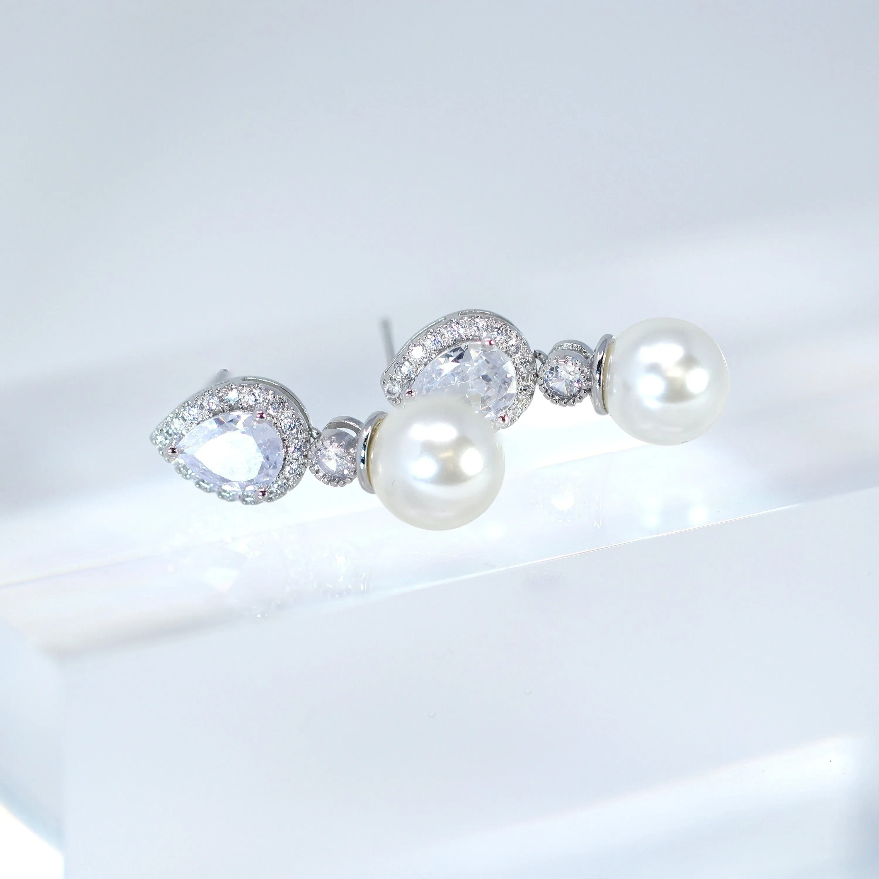 Swarovski crystal Dainty Pearl Drop Bridal Earrings, Crystal Bridal Earrings, Statement Earrings Cz