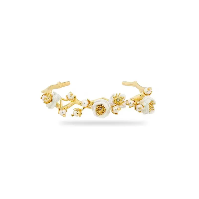 White Rose Branch Shaped Pearl Bracelet-i7bags