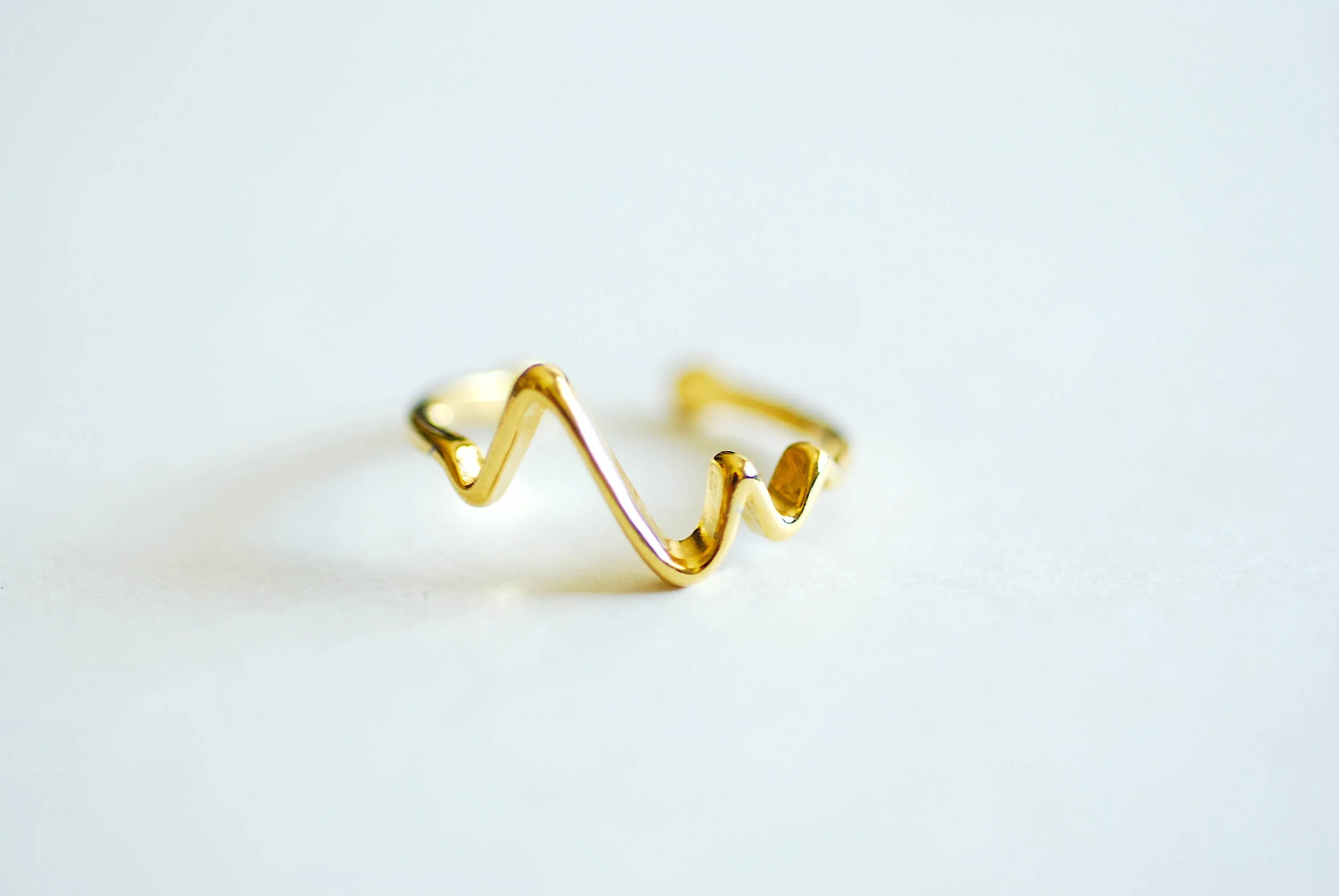 Wholesale Gold Heartbeat Ring, Sterling Silver, Gold, Rose Gold, Adjustable Heartbeat Ring, Minimalist Jewelry, Heart Rate Ring, Wave Ring, Wire Ring