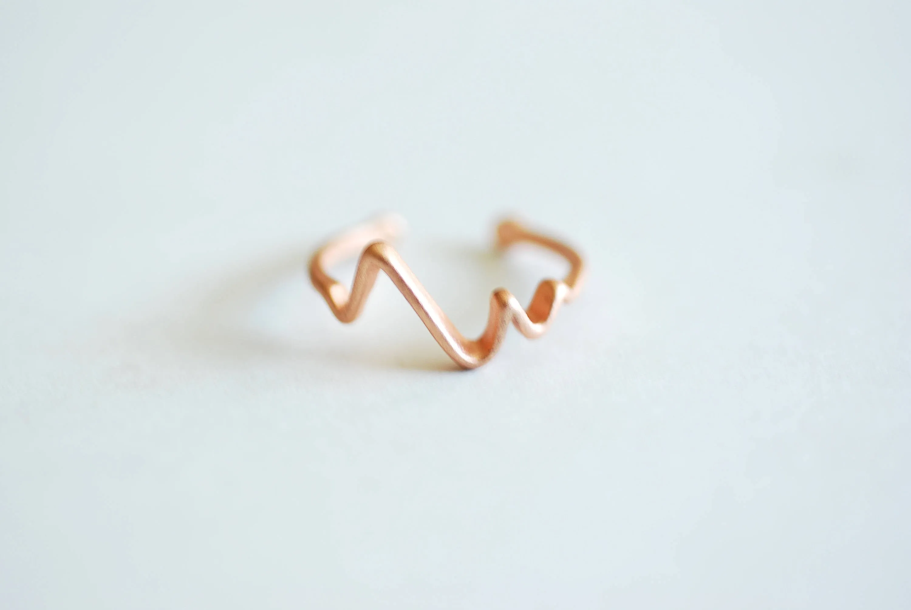 Wholesale Gold Heartbeat Ring, Sterling Silver, Gold, Rose Gold, Adjustable Heartbeat Ring, Minimalist Jewelry, Heart Rate Ring, Wave Ring, Wire Ring